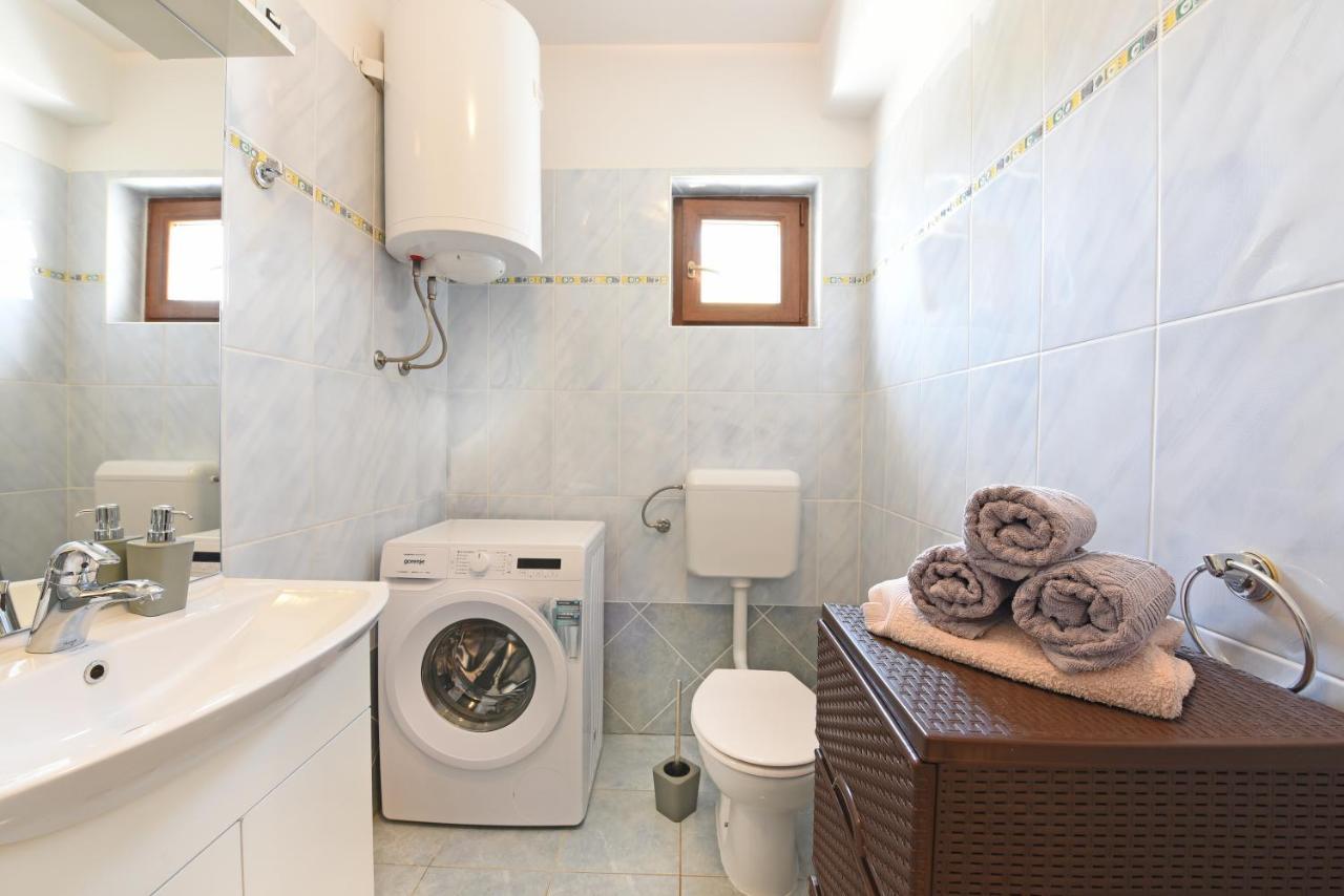 Apartments Mirasol Умаг Экстерьер фото