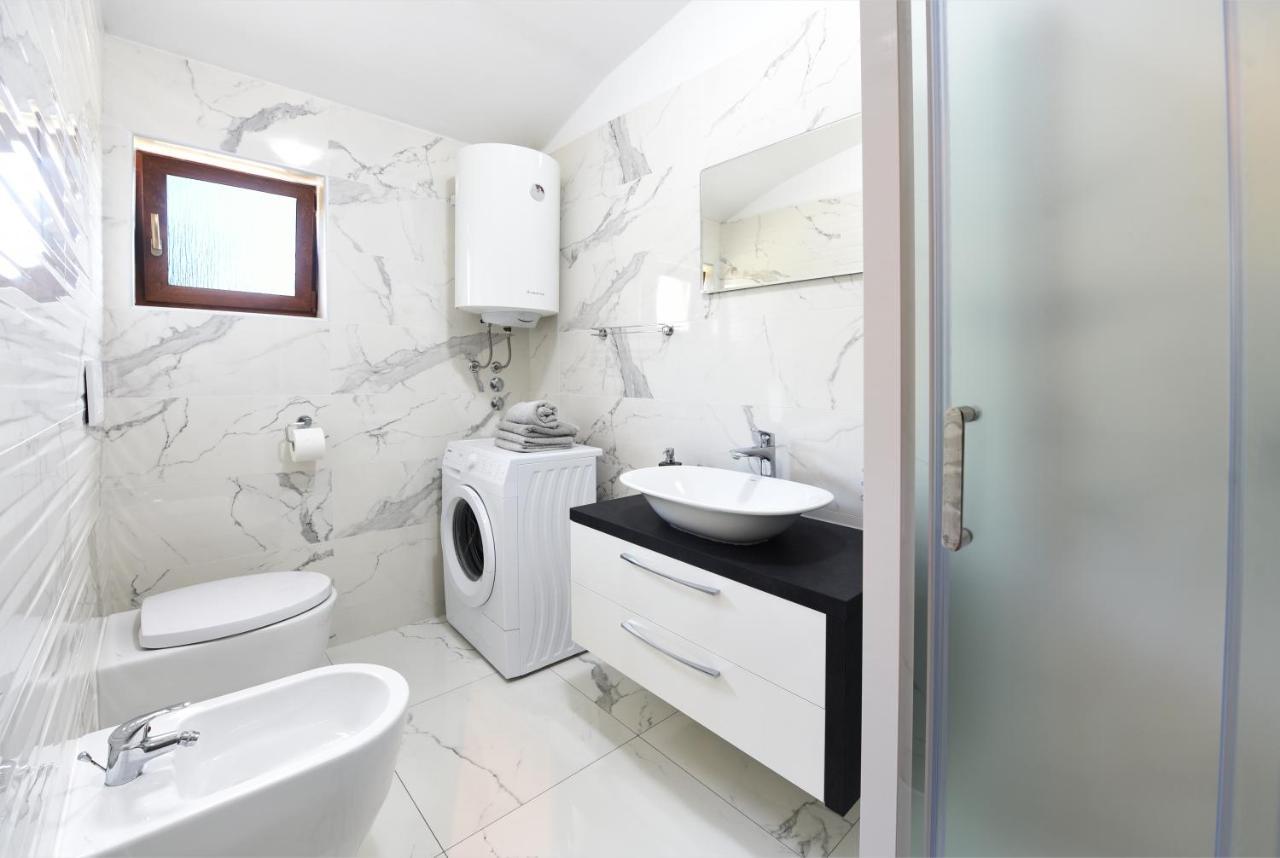 Apartments Mirasol Умаг Экстерьер фото