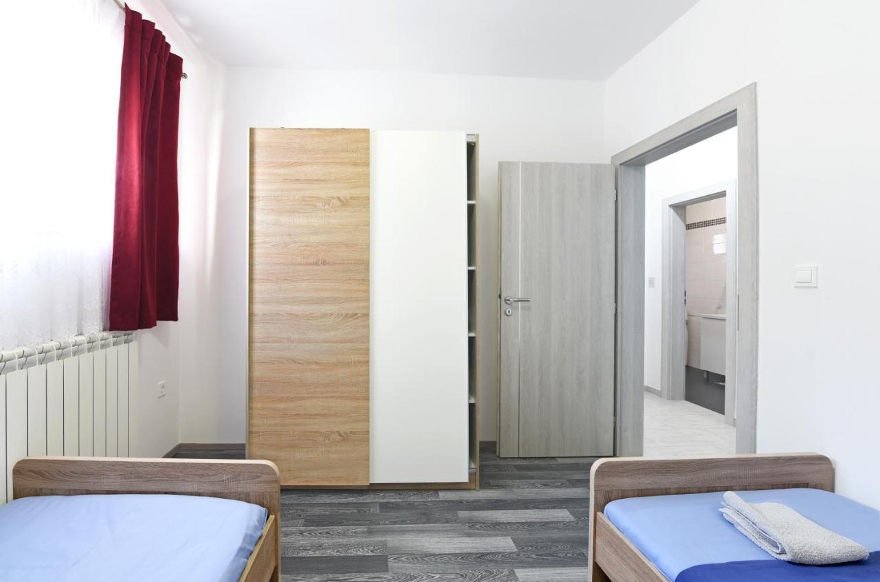 Apartments Mirasol Умаг Экстерьер фото